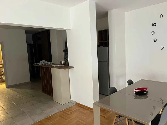 Zwei-Zimmer-Wohnung in Budva – komplett möbliert + Garagenstellplatz — photo 7